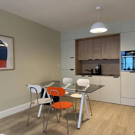 Le Pantone Neufchâteau